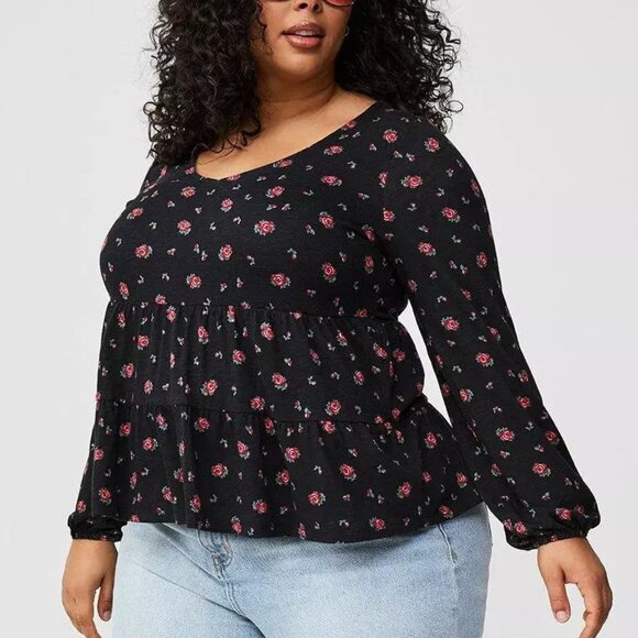 Torrid Top 2X Black Floral Tee Long Sleeve Tiered Plus Size Babydoll V-Neck NWT - Picture 1 of 5